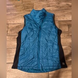 Avalanche Blue and Black Quilted Vest size large women's